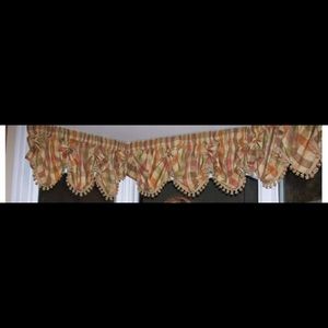 Country style plaid  curtains with tassels
